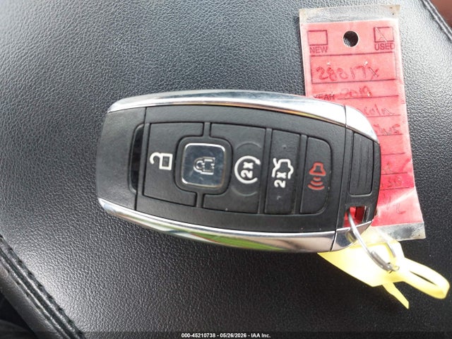 45210738 :رقم المزاد ، 2LMPJ8L93KBL67030 vin ، 2019 Lincoln Nautilus Reserve مزاد بيع
