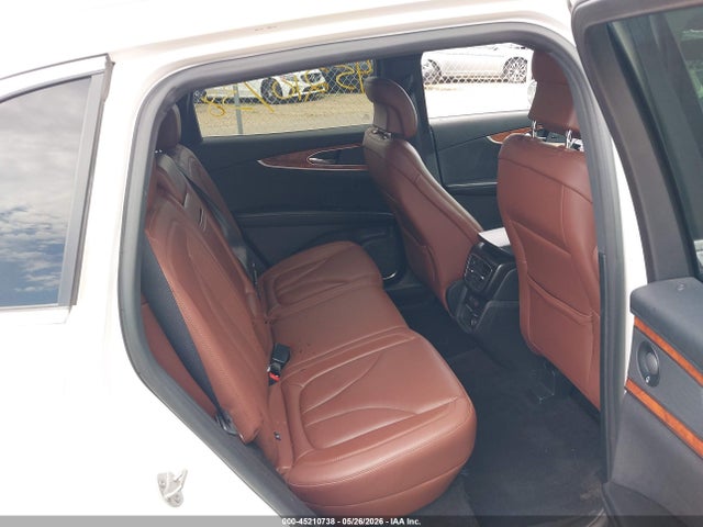 45210738 :رقم المزاد ، 2LMPJ8L93KBL67030 vin ، 2019 Lincoln Nautilus Reserve مزاد بيع