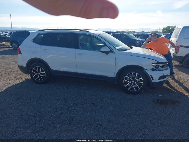 2021 Volkswagen Tiguan 2.0t Se/2.0t Se R-line Black/2.0t Sel მანქანა იყიდება აუქციონზე, vin: 3VV2B7AXXMM107164, აუქციონის ნომერი: 45210740