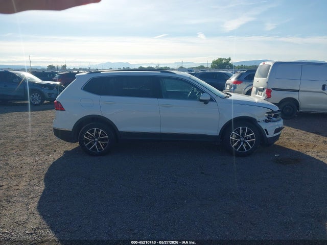 2021 Volkswagen Tiguan 2.0t Se/2.0t Se R-line Black/2.0t Sel მანქანა იყიდება აუქციონზე, vin: 3VV2B7AXXMM107164, აუქციონის ნომერი: 45210740