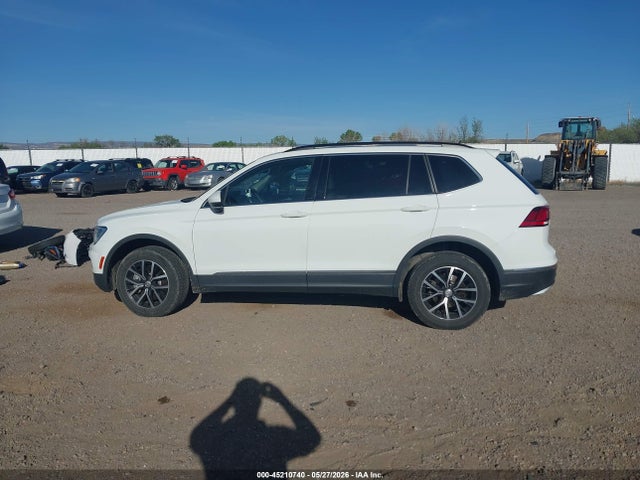 2021 Volkswagen Tiguan 2.0t Se/2.0t Se R-line Black/2.0t Sel მანქანა იყიდება აუქციონზე, vin: 3VV2B7AXXMM107164, აუქციონის ნომერი: 45210740