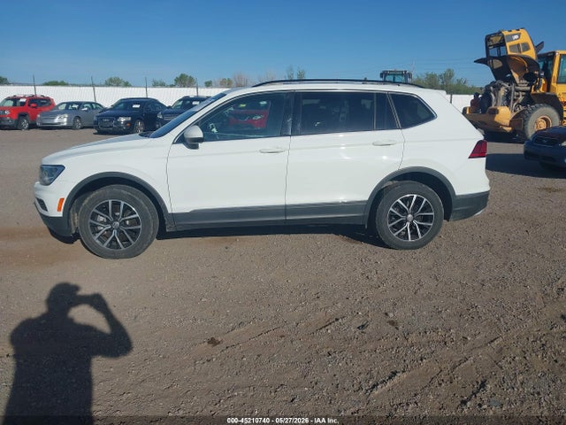 2021 Volkswagen Tiguan 2.0t Se/2.0t Se R-line Black/2.0t Sel მანქანა იყიდება აუქციონზე, vin: 3VV2B7AXXMM107164, აუქციონის ნომერი: 45210740