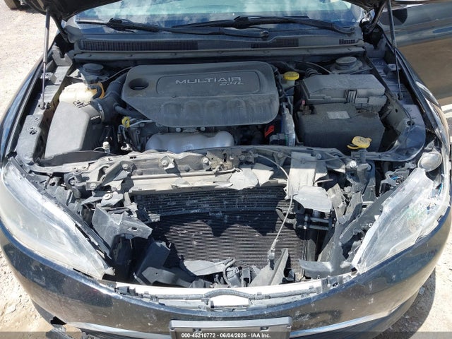 Продажа на аукционе авто 2015 Chrysler 200 Limited, vin: 1C3CCCAB2FN663222, номер лота: 45210772