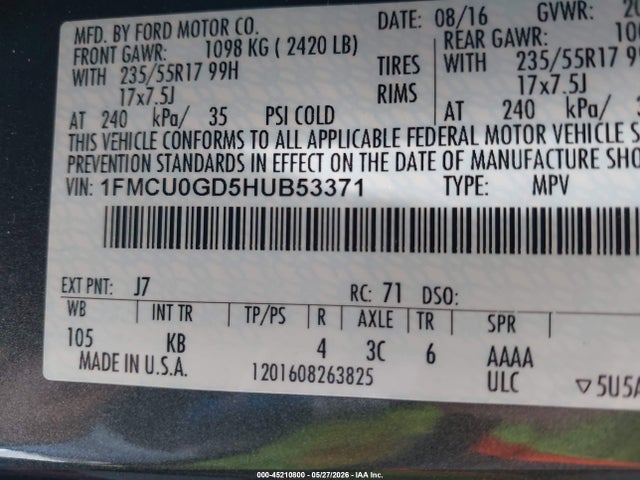 45210800 :رقم المزاد ، 1FMCU0GD5HUB53371 vin ، 2017 Ford Escape Se مزاد بيع