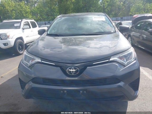 Aukcja sprzedaży 2018 Toyota Rav4 Le, vin: JTMBFREV0JD251370, numer aukcji: 45210826
