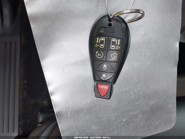 2C4RDGCG2KR772313 Dodge Grand Caravan Sxt
