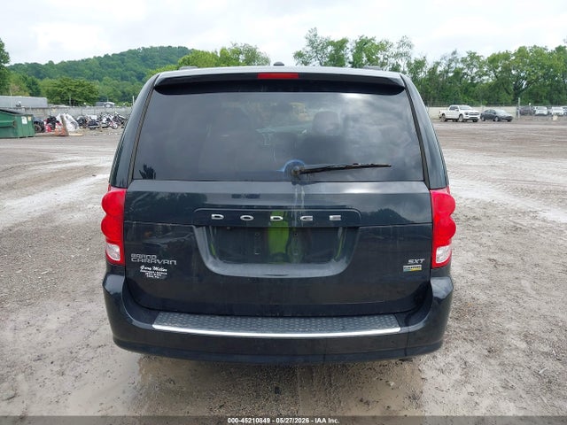 2C4RDGCG2KR772313 Dodge Grand Caravan Sxt