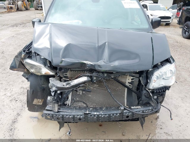 2C4RDGCG2KR772313 Dodge Grand Caravan Sxt