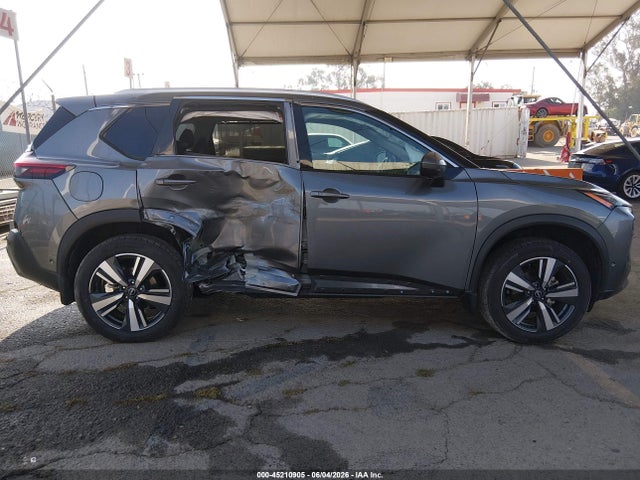 45210905 :رقم المزاد ، 5N1BT3CA3PC747912 vin ، 2023 Nissan Rogue Sl Fwd مزاد بيع
