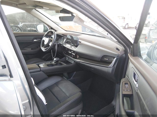45210905 :رقم المزاد ، 5N1BT3CA3PC747912 vin ، 2023 Nissan Rogue Sl Fwd مزاد بيع