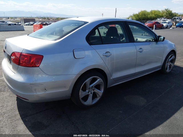 45210928 :رقم المزاد ، 3VW2K7AJ6BM396306 vin ، 2011 Volkswagen Jetta 2.0l S مزاد بيع