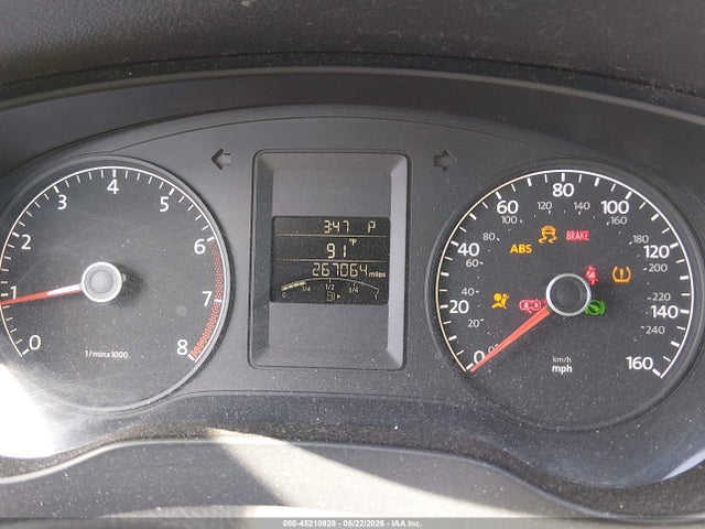45210928 :رقم المزاد ، 3VW2K7AJ6BM396306 vin ، 2011 Volkswagen Jetta 2.0l S مزاد بيع