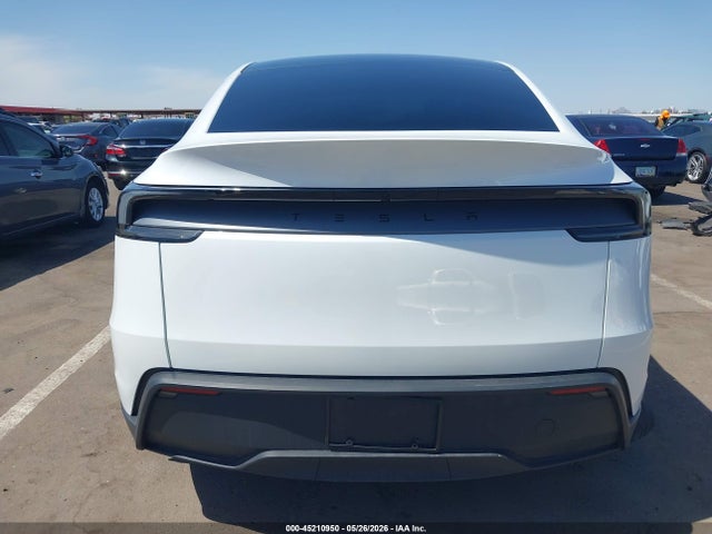 Tesla Model Y 2026 7SAYGDEDXTF409973 Image 15