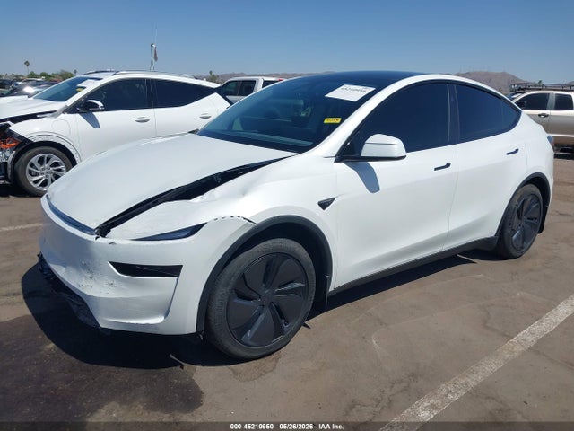 Tesla Model Y 2026 7SAYGDEDXTF409973 Image 2