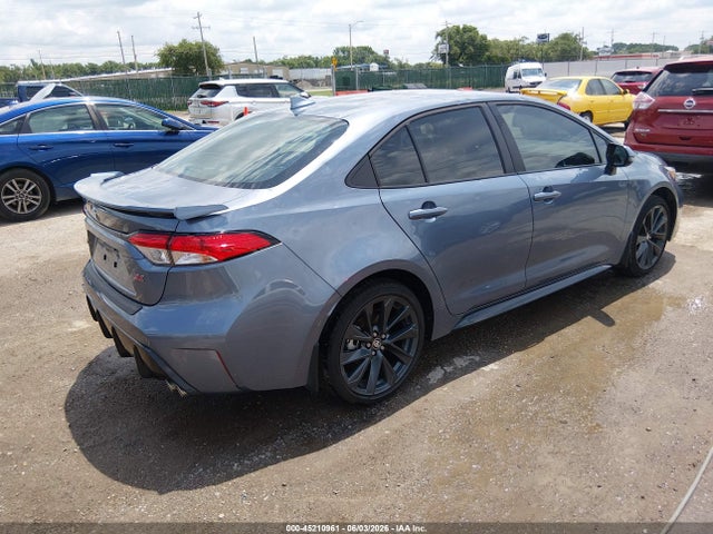 Toyota COROLLA SE 2026 5YFS4MCE4TP262982 Image 4
