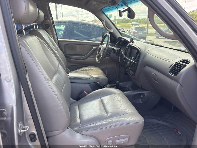 45210962 :رقم المزاد ، 5TDBT44A51S057156 vin ، 2001 Toyota Sequoia Sr5 V8 مزاد بيع