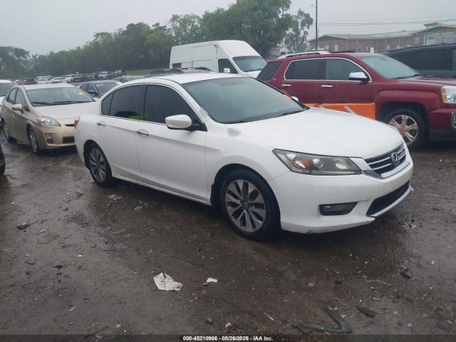 45210966 :رقم المزاد ، 1HGCR2F57FA218720 vin ، 2015 Honda Accord Sport مزاد بيع