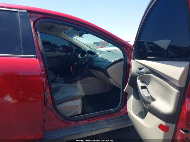 Aukcja sprzedaży 2014 Ford Focus Se, vin: 1FADP3K28EL111422, numer aukcji: 45210996
