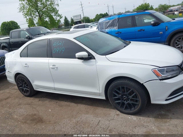 Aukcja sprzedaży 2017 Volkswagen Jetta 1.4t Se, vin: 3VWDB7AJ7HM399703, numer aukcji: 45210999