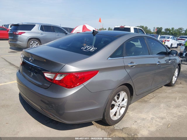 Продажа на аукционе авто 2013 Hyundai Sonata Limited, vin: 5NPEC4AC6DH670531, номер лота: 45211011