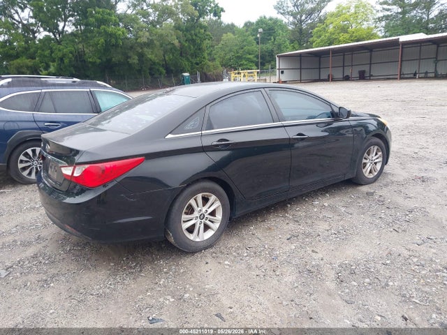 45211019 :رقم المزاد ، 5NPEB4AC5DH768758 vin ، 2013 Hyundai Sonata Gls مزاد بيع