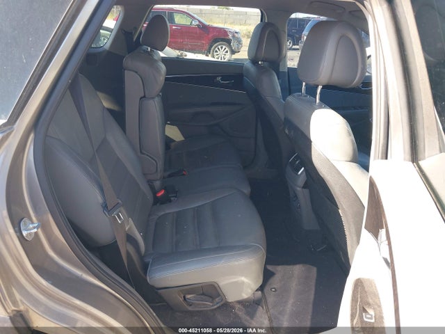 5XYPHDA53GG104866 KIA Sorento 3.3l Ex