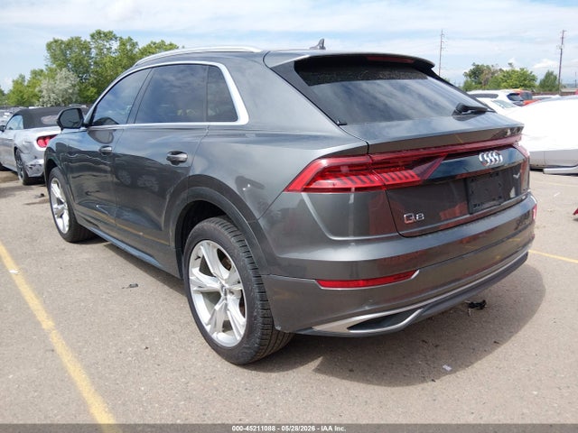 WA1AVAF17KD022529 Audi Q8 55 Premium