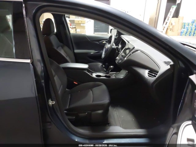1G1ZC5ST2LF152729 Chevrolet Malibu Fwd 1fl