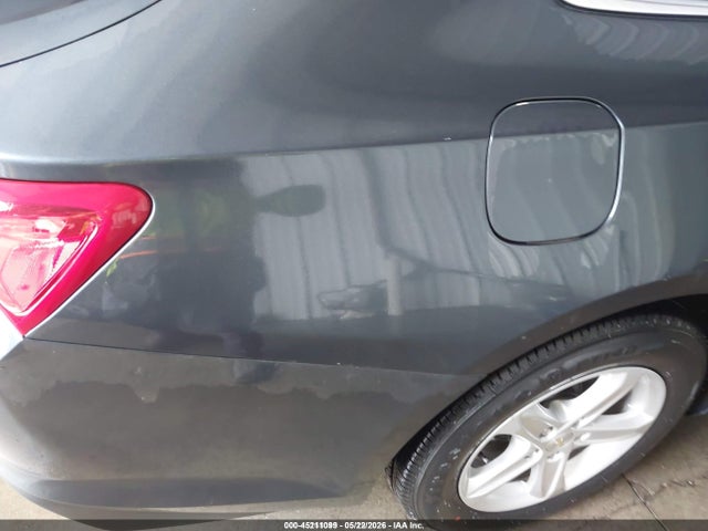1G1ZC5ST2LF152729 Chevrolet Malibu Fwd 1fl