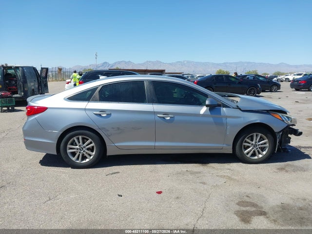 Hyundai SONATA SE 2015 5NPE24AF0FH230725 Image 13