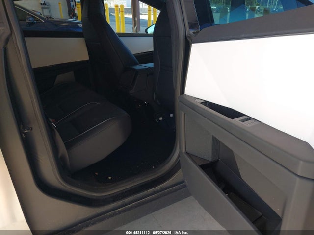 Tesla Cybertruck Cyberbeast 2024 7G2CEHEE7RA009529 Image 8