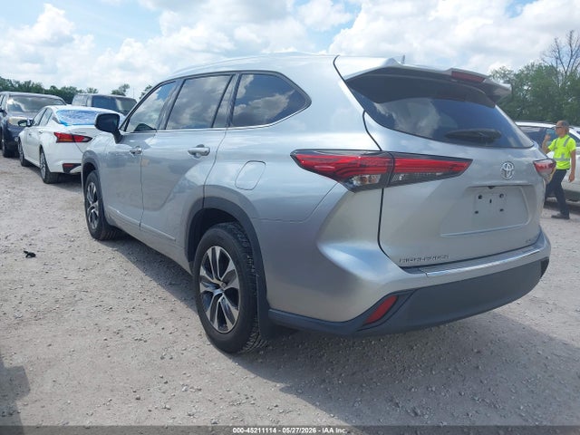 Toyota Highlander Xle 2020 5TDGZRBH2LS501999 Image 3