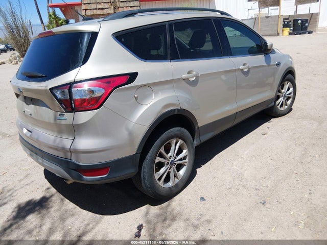Ford ESCAPE SE 2018 1FMCU0GD7JUB74079 Image 4
