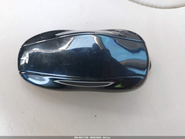 45211165 :رقم المزاد ، 5YJSA1CG2DFP14689 vin ، 2013 Tesla Model S مزاد بيع