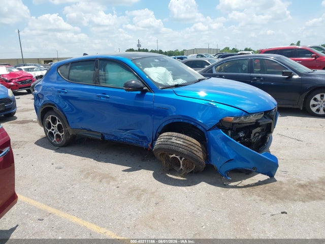 2024 Alfa Romeo Tonale Veloce Eawd მანქანა იყიდება აუქციონზე, vin: ZASPATDW6R3060926, აუქციონის ნომერი: 45211186