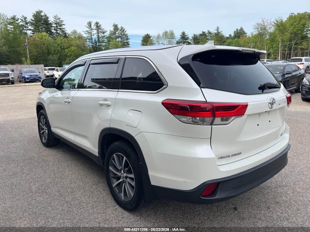 Auction sale of the 2019 Toyota Highlander Xle, vin: 5TDJZRFH4KS588142, lot number: 45211206