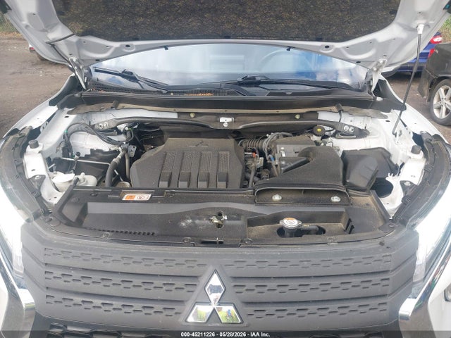 Продажа на аукционе авто 2024 Mitsubishi Eclipse Cross Se S-awc/sel S-awc, vin: JA4ATWAA0RZ068226, номер лота: 45211226