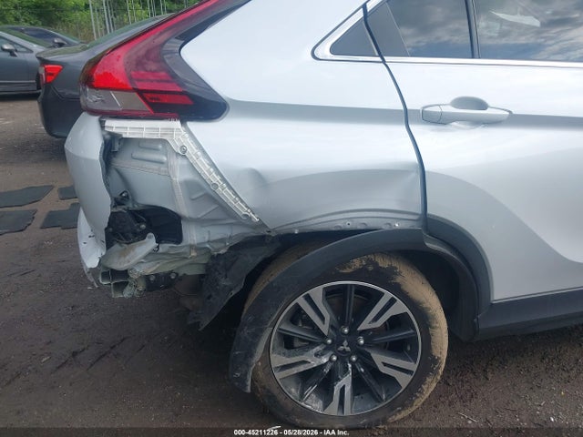 Продажа на аукционе авто 2024 Mitsubishi Eclipse Cross Se S-awc/sel S-awc, vin: JA4ATWAA0RZ068226, номер лота: 45211226