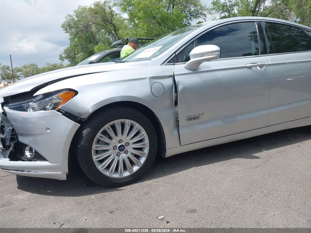 45211229 :رقم المزاد ، 3FA6P0PU9DR254297 vin ، 2013 Ford Fusion Energi Se Luxury مزاد بيع