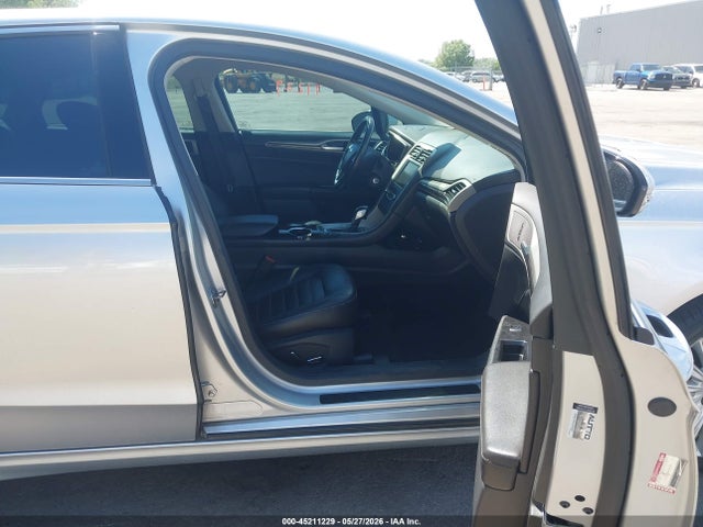 45211229 :رقم المزاد ، 3FA6P0PU9DR254297 vin ، 2013 Ford Fusion Energi Se Luxury مزاد بيع