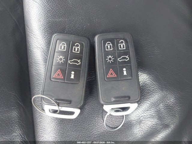 Продажа на аукционе авто 2013 Volvo S60 T5, vin: YV1612FH0D2196073, номер лота: 45211237