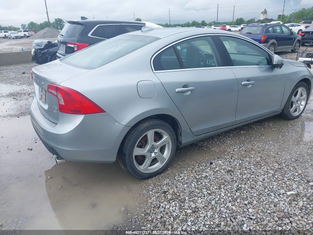Aukcja sprzedaży 2013 Volvo S60 T5, vin: YV1612FH0D2196073, numer aukcji: 45211237