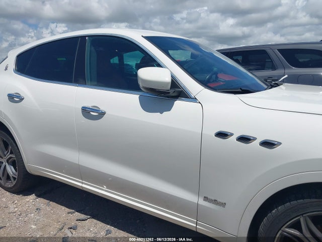 Maserati Levante Gransport 2021 ZN661XUS9MX372749 Image 12
