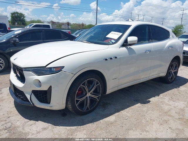 Maserati Levante Gransport 2021 ZN661XUS9MX372749 Image 2