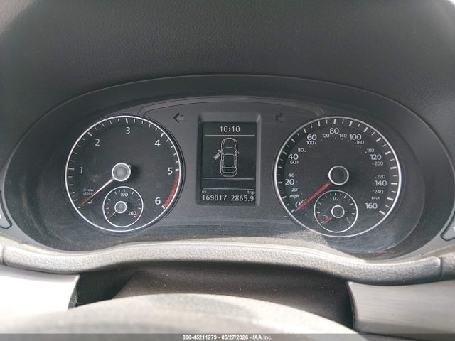 1VWBN7A3XEC069048 Volkswagen Passat 2.0l Tdi Se