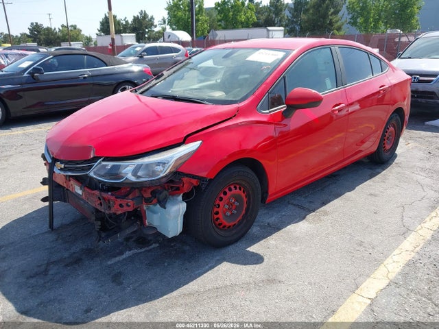 Продажа на аукционе авто 2018 Chevrolet Cruze Ls Auto, vin: 1G1BC5SM6J7187968, номер лота: 45211300