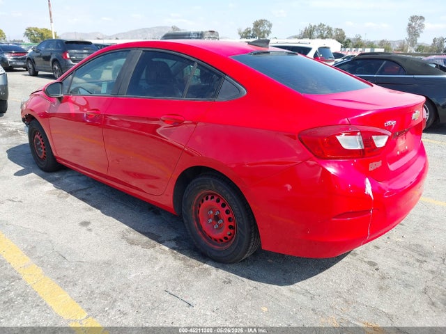 Продажа на аукционе авто 2018 Chevrolet Cruze Ls Auto, vin: 1G1BC5SM6J7187968, номер лота: 45211300
