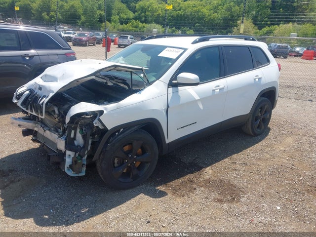 Продажа на аукционе авто 2018 Jeep Cherokee Latitude Fwd, vin: 1C4PJLCB2JD621129, номер лота: 45211332