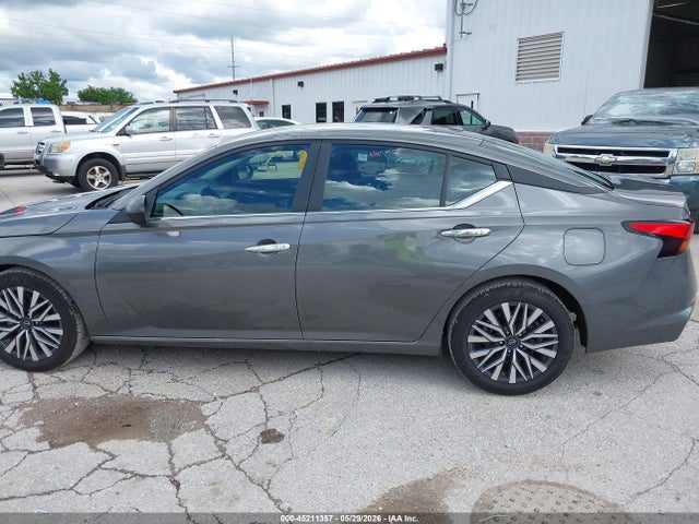 45211357 :رقم المزاد ، 1N4BL4DV4SN405075 vin ، 2025 Nissan Altima Sv Fwd مزاد بيع