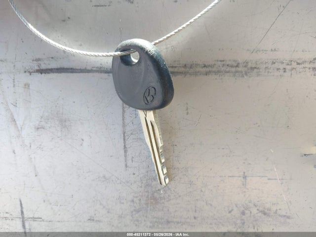 2006 Hyundai Accent Gls მანქანა იყიდება აუქციონზე, vin: KMHCN46CX6U050277, აუქციონის ნომერი: 45211372